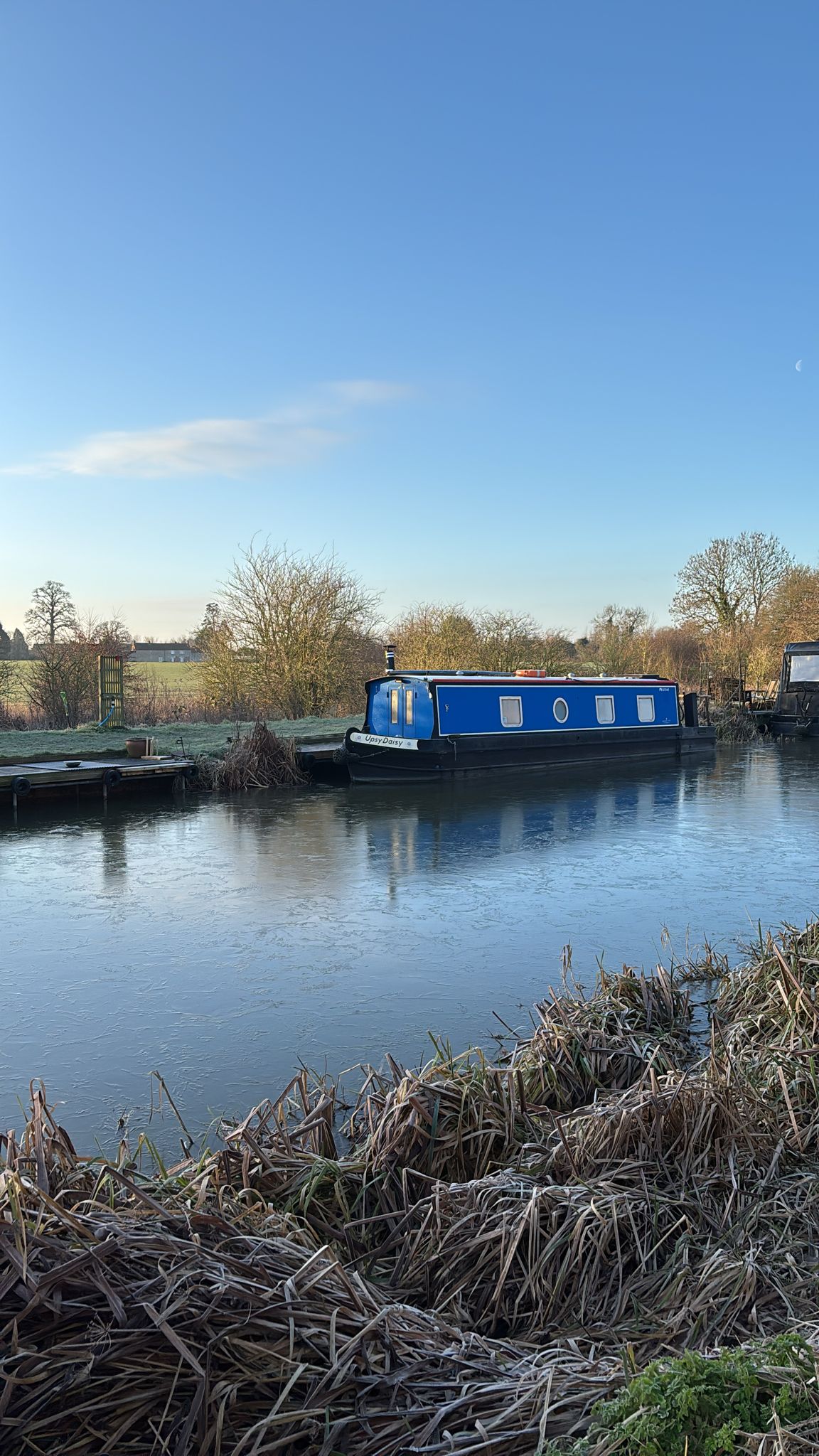 Adventure Nomad combination holiday — motorhome and canal boat