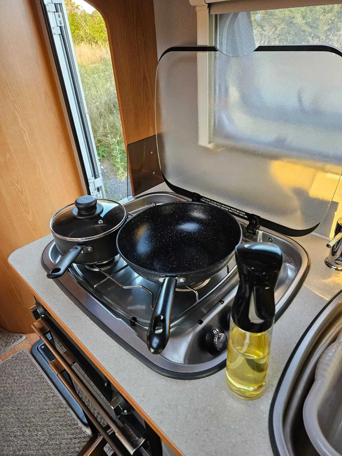 Beatrice kitchen hob