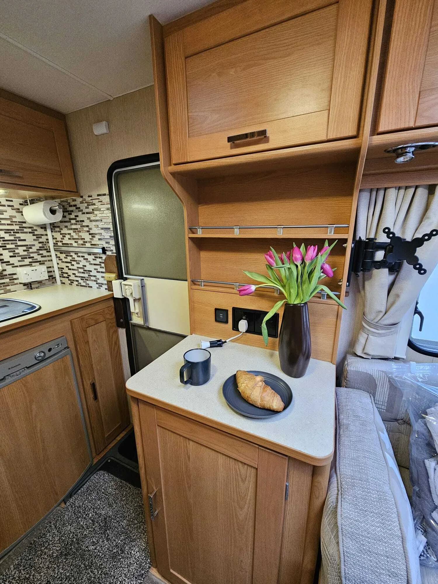 Farah kitchen storage cupboards